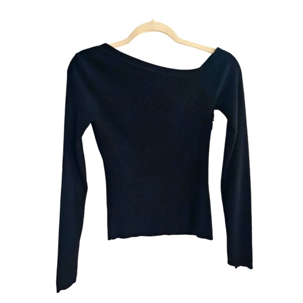 ❤️SPECIAL❤️A.L.C. Black Longsleeve Top With Asymmetrical Neckline - Picture 4 of 10